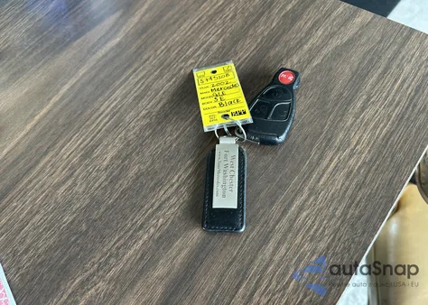 2002 Mercedes-Benz E 320 4M/4M Special Edition z USA, uszkodzony, nr VIN WDBJF82JX2X070086